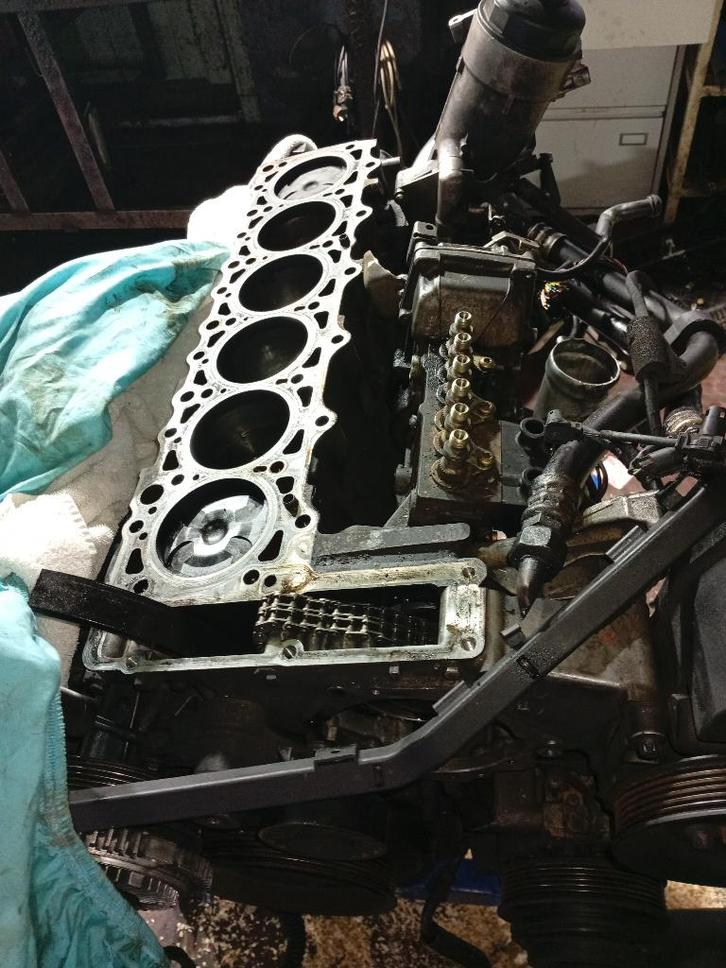 MERCEDES OM606 TD motor te koop 240.000 km, Auto-onderdelen, Vrachtwagen-onderdelen, Mercedes-Benz, Motor en Toebehoren, Gebruikt