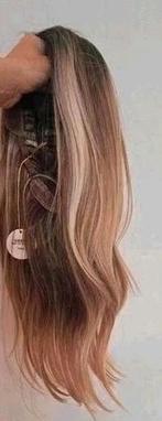 Hittebestendige blonde wig met mooie highlights, Sieraden, Tassen en Uiterlijk, Uiterlijk | Haarverzorging, Ophalen of Verzenden