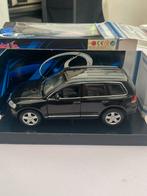 Volkswagen Touareg 1:24. Maisto, Ophalen of Verzenden, Zo goed als nieuw, Auto, Maisto