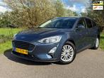 Ford Focus Wagon 1.0 EcoBoost Titanium Business / Panorama d, Auto's, 65 €/maand, Gebruikt, Origineel Nederlands, Onderhoudsboekje