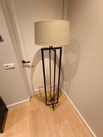Te koop Light & Living Mace Staande Lamp Zwart, Huis en Inrichting, Lampen | Vloerlampen, Ophalen, Zo goed als nieuw, Metaal, 150 tot 200 cm