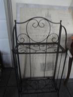 kleine wand etagere inklapbaar metaal63 hoog 34 breed, Ophalen of Verzenden