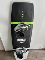 Ronix wakeboard met parks maat 43, Watersport en Boten, Wakeboarden, Ophalen, Zo goed als nieuw