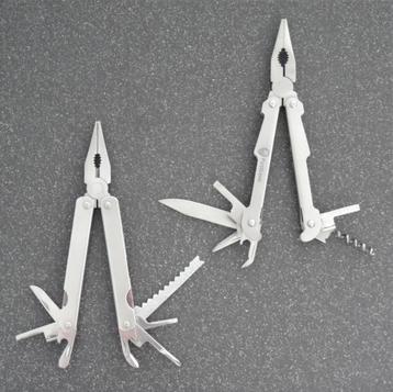 2x rvs multitool tang / multifunctioneel gereedschap, nieuw beschikbaar voor biedingen