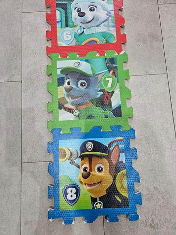 Paw Patrol chase Puzzelmat speelkleed puzzle play beschikbaar voor biedingen
