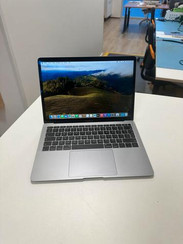 MacBook Air 2018 / 8GB / 256GB | Als Nieuw | incl garantie