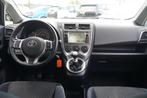 Toyota Verso-S 1.3 VVT-i Comfort Plus + CAMERA / TREKHAAK, Auto's, Voorwielaandrijving, Euro 5, Stof, Gebruikt