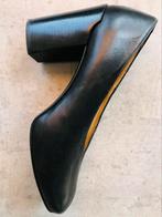 Te koop: leren schoenen, COS, zwart, maat 39, Ophalen of Verzenden, Zo goed als nieuw, Zwart