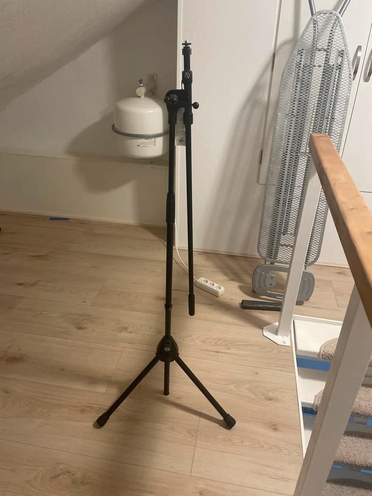 K&M microfoon statief - Zo goed als nieuw!, Muziek en Instrumenten, Standaards, Zo goed als nieuw, Instrumentstandaard, Licht of Laser