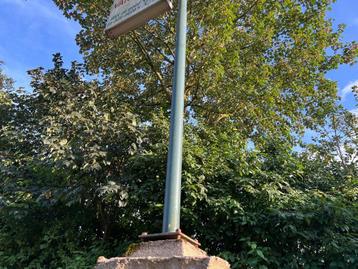 Lantaarnpaal  beschikbaar voor biedingen