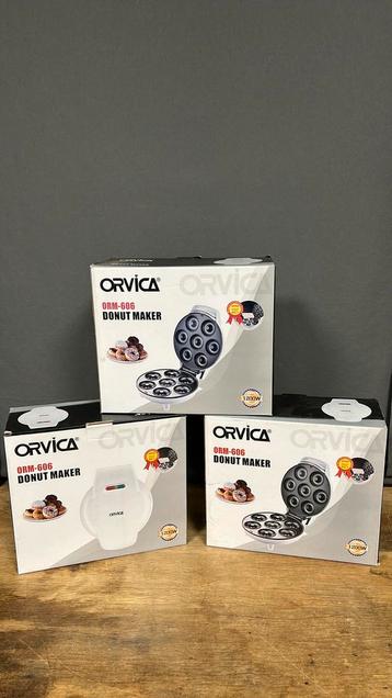 Donut maker / pan. 7 donut’s. NIEUW. beschikbaar voor biedingen