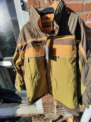 Human Nature jas XXXL en een Crossfield XXXL beschikbaar voor biedingen