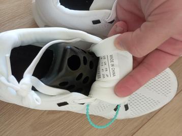 New DQ white gym shoes - 41 beschikbaar voor biedingen