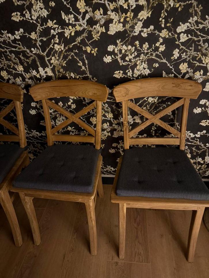4 eetkamerstoelen massief teakhout, Huis en Inrichting, Stoelen, Zo goed als nieuw, Vier, Hout, Bruin, Ophalen