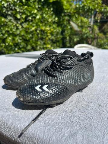 Hummel voetbalschoen 29 beschikbaar voor biedingen