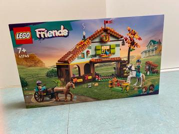LEGO 41745 Autumns paardenstaal NIEUW beschikbaar voor biedingen