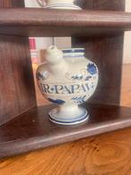 Apotheek potten met hoekkastje, Ophalen of Verzenden