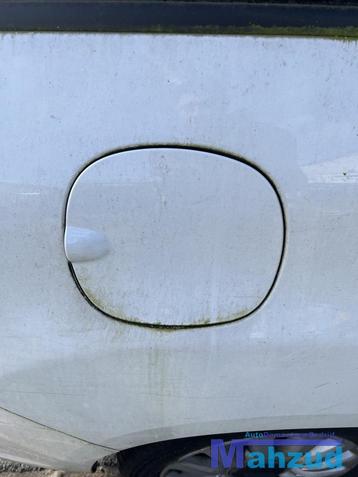 FIAT 500L WIT 268/A tank klep 2012+ beschikbaar voor biedingen