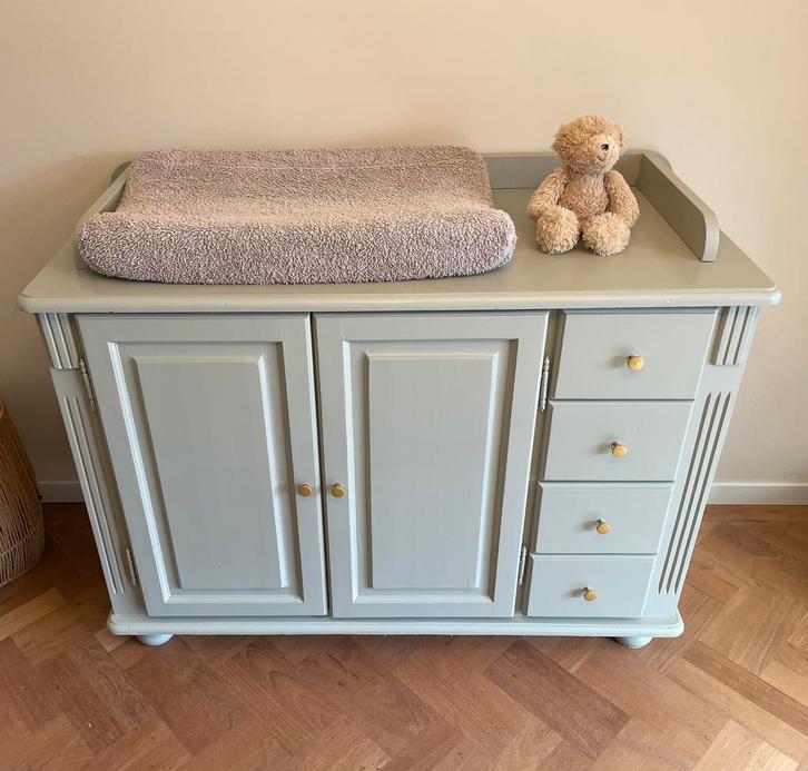 Vintage baby commode clay, Kinderen en Baby's, Kinderkamer | Commodes en Kasten, Zo goed als nieuw, 90 tot 105 cm, 100 cm of meer