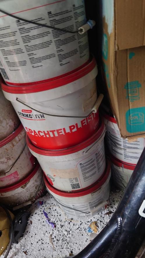Spachtelputz en voorstrijk, Doe-het-zelf en Verbouw, Verf, Beits en Lak, Zo goed als nieuw, Verf, Minder dan 5 liter, Wit, Ophalen