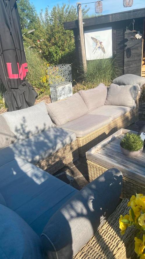 3 grote bank kussens 72 cm vierkant, Tuin en Terras, Tuinmeubel-accessoires, Gebruikt, Ophalen of Verzenden