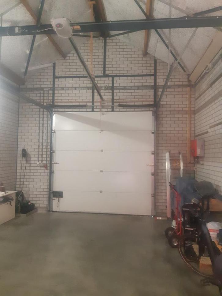 Roldeur automatisch bediend, Doe-het-zelf en Verbouw, Deuren en Horren, Zo goed als nieuw, Garagedeur, 215 cm of meer, 120 cm of meer