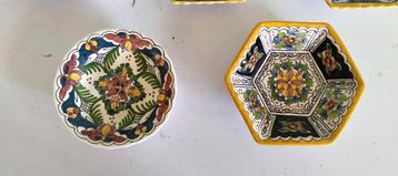 2x Makkum wandbordjes zeshoekig en rond 751 1096 gvw beschikbaar voor biedingen