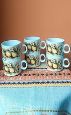 Vintage Doverstone koffie thee mokken beker retro bloemen, Ophalen of Verzenden, Gebruikt, Overige stijlen, Kop(pen) en/of Schotel(s)