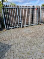 Mooie  dubbele poort met inlooppoortje, Tuin en Terras, Ophalen, Zo goed als nieuw, IJzer