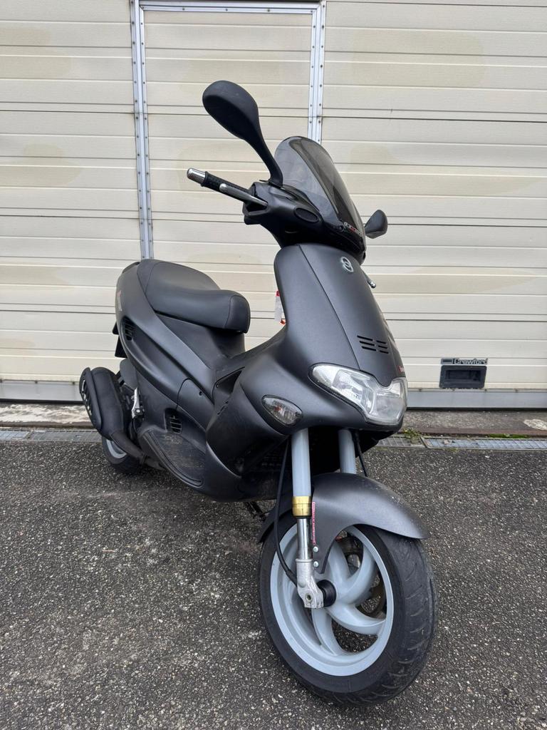 180 Gilera Runner Scooter 180 Gilera Runner 180 Fxr