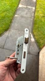 Nemef dag en nacht slot, Doe-het-zelf en Verbouw, Hang- en Sluitwerk, Ophalen of Verzenden, Zo goed als nieuw, Slot