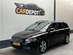 Volvo V50 2.4 D5 Summum Distributieriem Pas vervangen Multir, Gebruikt, 1436 kg, 179 pk, Zwart