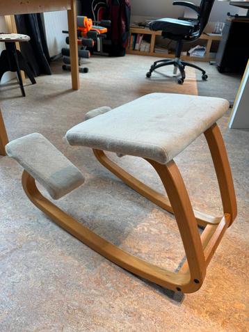 Stokke Ergonomische bureaustoel beschikbaar voor biedingen