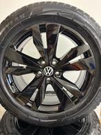 19” VW ID-BuZz velgen + winterbanden, Winterbanden, Ophalen, 19 inch, Bestelwagen