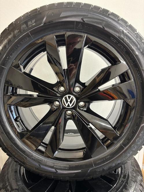 19” VW ID-BuZz velgen + winterbanden, Auto-onderdelen, Banden en Velgen, Winterbanden, 19 inch, Bestelwagen, Gebruikt, Ophalen