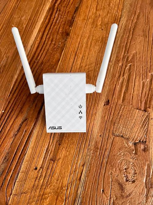 ASUS WiFi Versterker - 300 Mbps, Computers en Software, WiFi-versterkers, Zo goed als nieuw, Ophalen of Verzenden