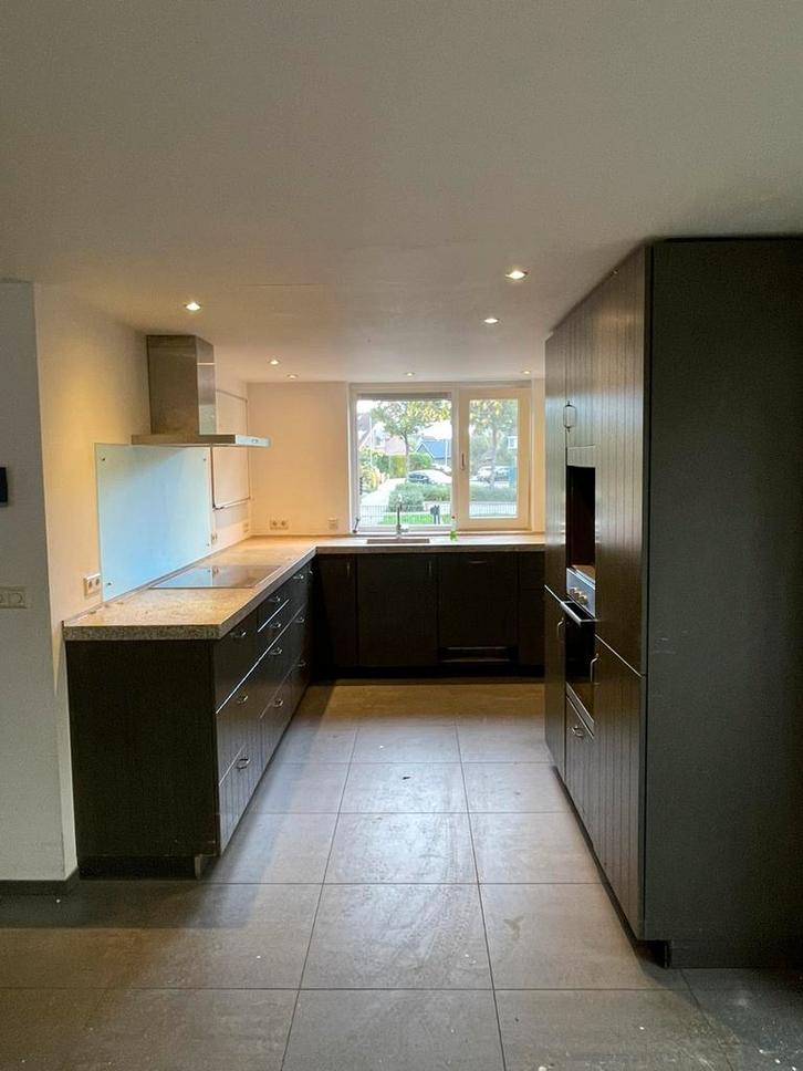 Keuken, Huis en Inrichting, Keuken | Complete keukens, Gebruikt, Hoekkeuken, Kunststof, Ophalen