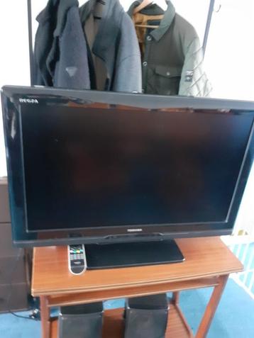 Toshiba tv. Overcompleet.  beschikbaar voor biedingen