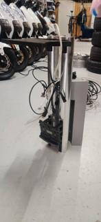 Bang & Olufsen BEO4 muur beugel, Ophalen