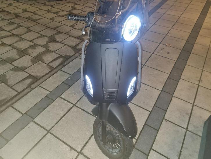 Senzo riva lux, Fietsen en Brommers, Snorfietsen en Snorscooters, Gebruikt, Overige merken, Benzine, Ophalen