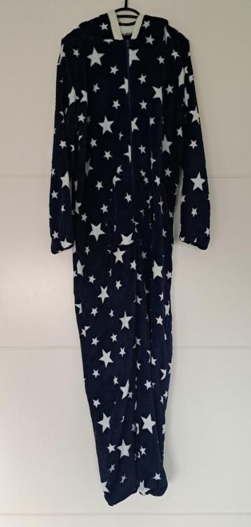 Onesie donkerblauw met sterren (mt XL) beschikbaar voor biedingen