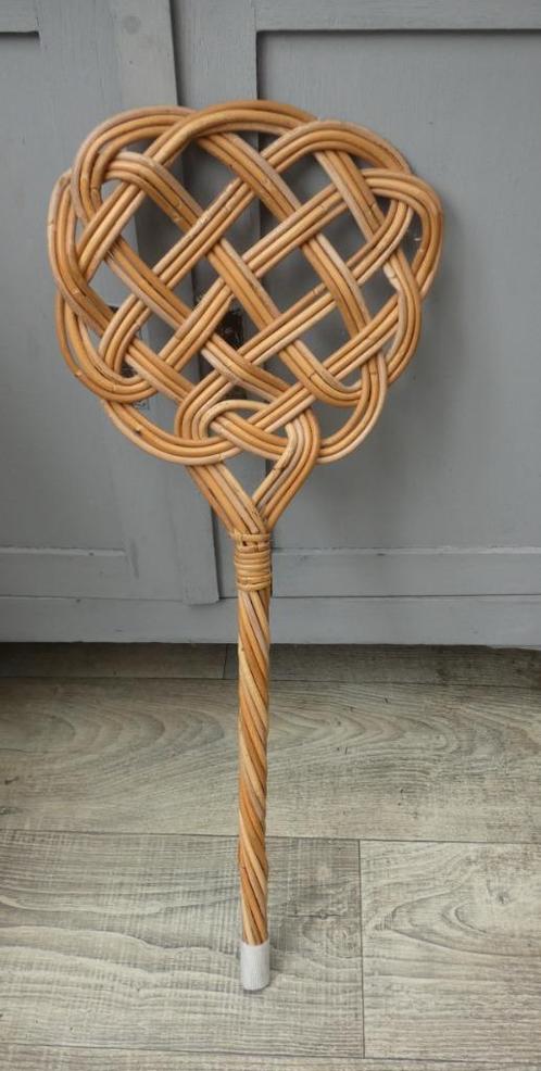 oude mattenklopper/ rotan mattenklopper, Antiek en Kunst, Curiosa en Brocante, Ophalen of Verzenden