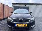Skoda Rapid Spaceback 1.2 TSI Greentech Edition Airco | PDC, Auto's, Skoda, Stof, Gebruikt, Euro 6, Zwart