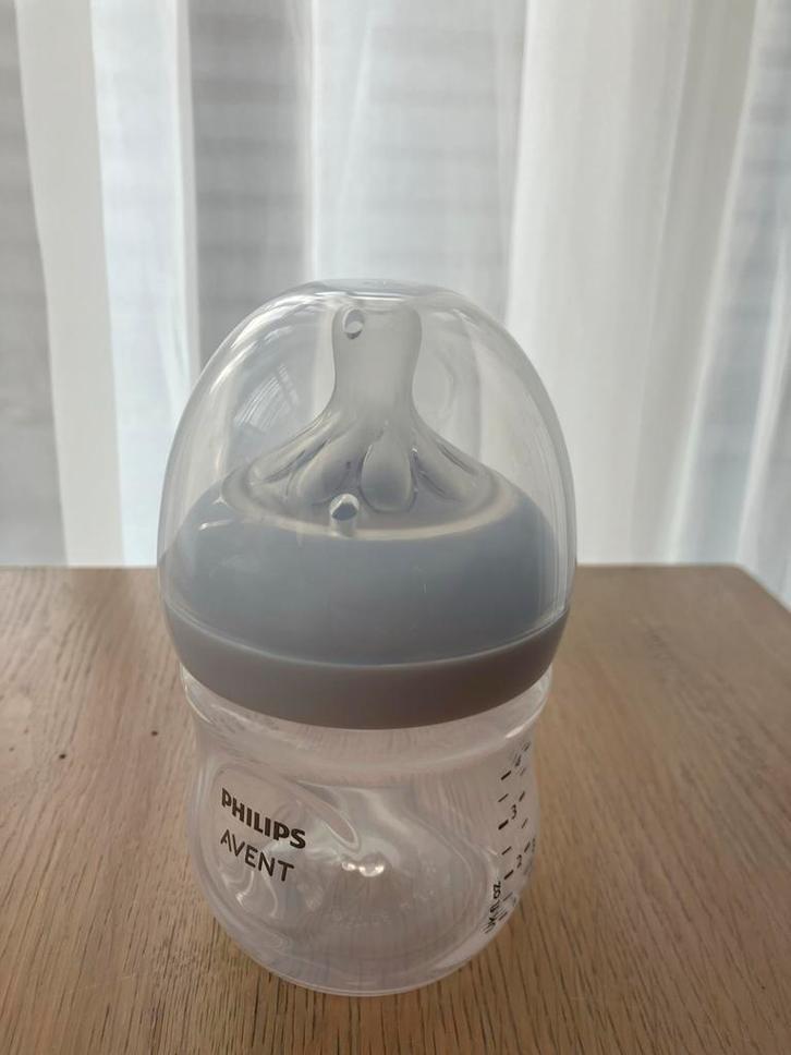 Philips Avent Fles - Aangepaste Speen, Kinderen en Baby's, Babyvoeding en Toebehoren, Zo goed als nieuw, Overige typen, Ophalen of Verzenden