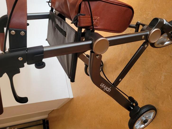 Uplavin rollator, Diversen, Rollators, Zo goed als nieuw, Ophalen of Verzenden
