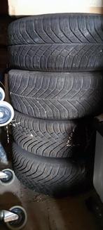 Winterbanden 215/55 R16 op stalen velgen, Auto-onderdelen, Banden en Velgen, Ophalen, Gebruikt, 16 inch, Band(en)