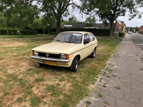 Opel Kadett City 1200CC 1979, Auto's, Oldtimers, Particulier, Opel, Benzine, Hatchback, Handgeschakeld, Beige, Bruin, Stof, Achterwielaandrijving