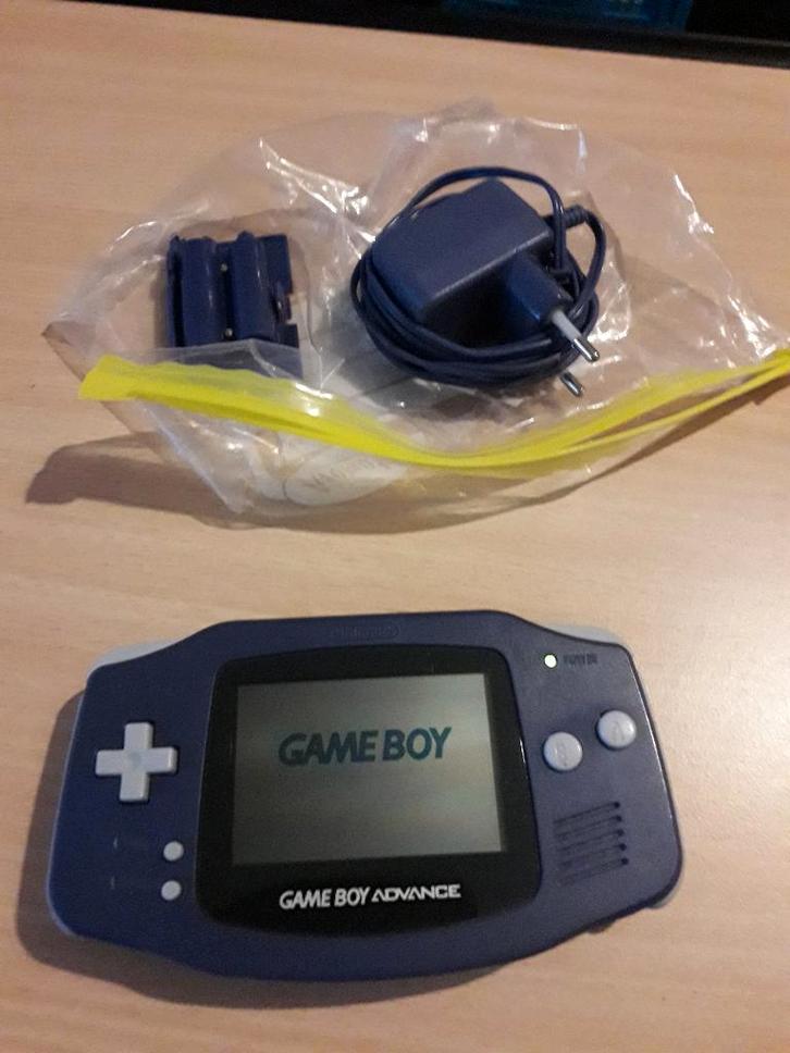 Gameboy advance Indigo, Spelcomputers en Games, Spelcomputers | Nintendo Game Boy, Gebruikt, Game Boy Advance, Ophalen of Verzenden