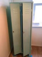 Vintage Locker Kast - Twee Deuren, Ophalen, Gebruikt