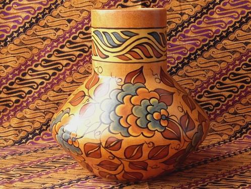 Prachtige oude vaas uit Engeland van Chameleon Ware plateel., Antiek en Kunst, Antiek | Vazen, Ophalen of Verzenden